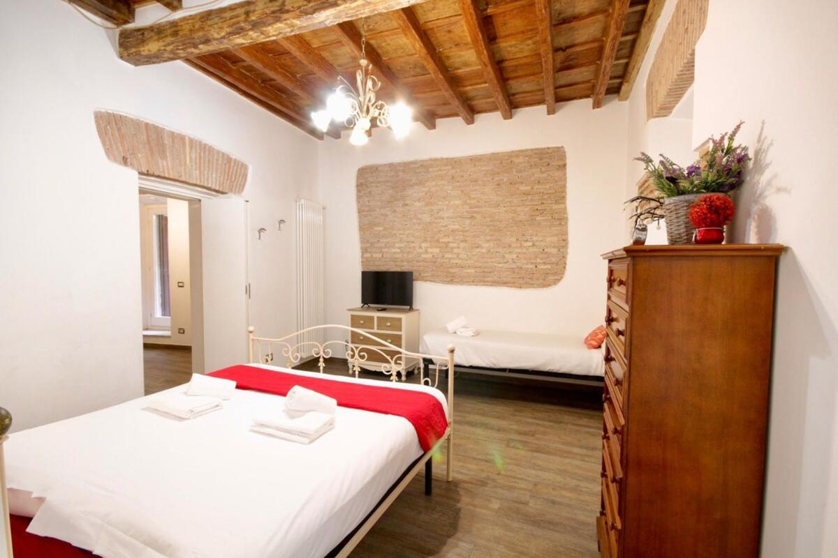 Hc - In The Heart Of Campo De' Fiori Apartment Roma Exterior foto