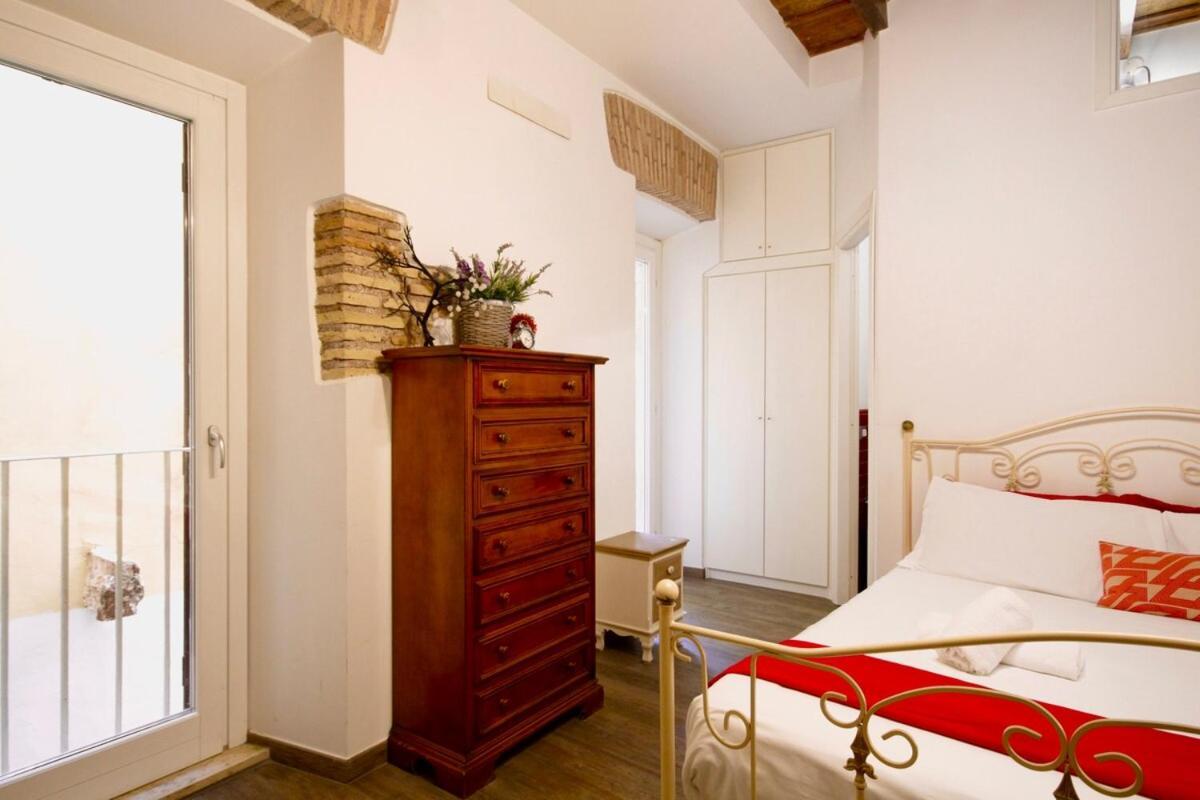 Hc - In The Heart Of Campo De' Fiori Apartment Roma Exterior foto