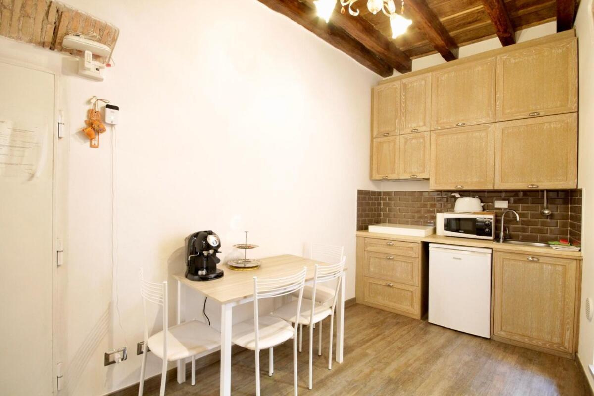 Hc - In The Heart Of Campo De' Fiori Apartment Roma Exterior foto